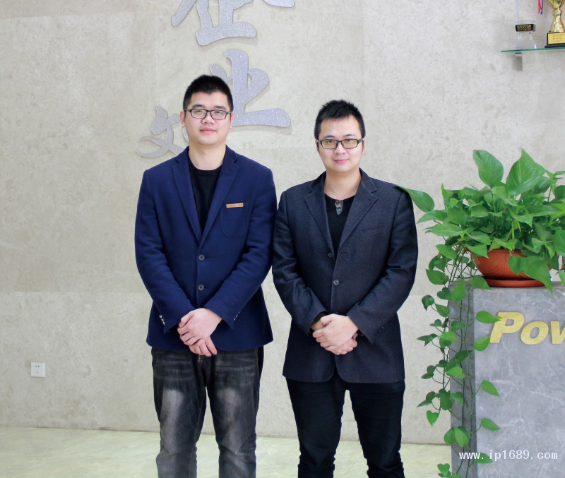 佛山市寶捷精密機(jī)械有限公司油電混合項(xiàng)目經(jīng)理麥廣鵬(左)薄壁項(xiàng)目經(jīng)理區(qū)本堅(jiān)(右)
