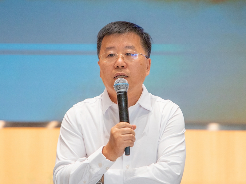 伊之密董事副總經(jīng)理、注塑機(jī)事業(yè)部總經(jīng)理張濤先生