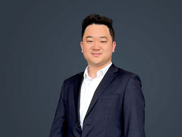 張杰：以創(chuàng)新驅(qū)動(dòng)國(guó)產(chǎn)替代 打造高端吹膜設(shè)備新標(biāo)桿